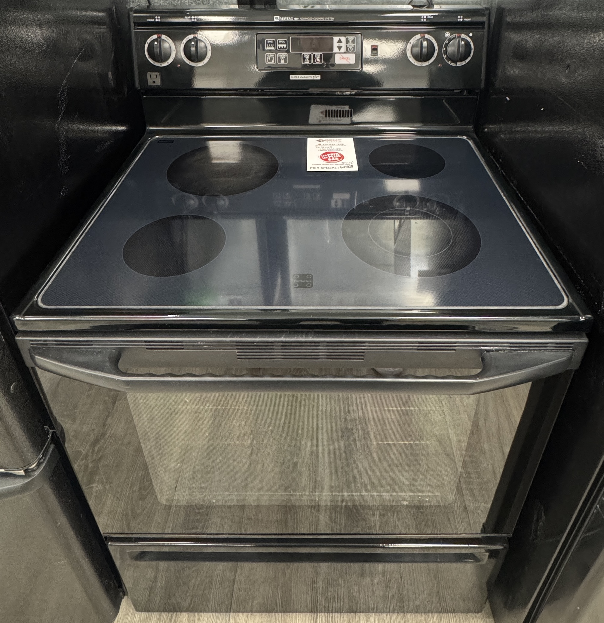 Maytag Plus - 30'' Stove - Black - Ceramic Glace - Refurbished - 31013