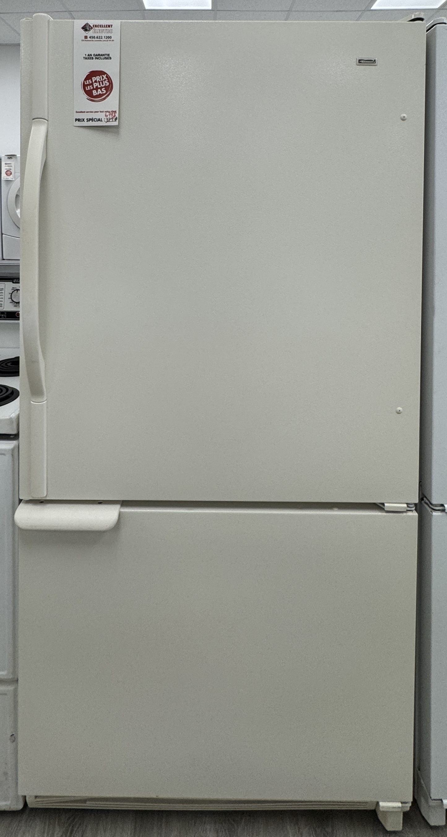 Kenmore - 33'' Refrigerator - Beige - Bottom Freezer - Refurbished - 30041